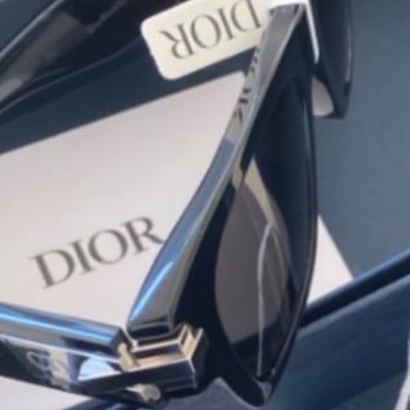 Dior blacksuit XL Glasses - Picture 1 of 4